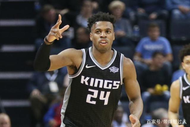 新援到位！广州队签下巴里-布朗 1米91双能卫